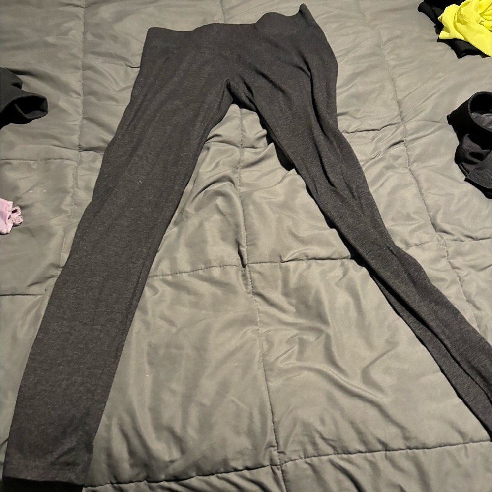 Dark gray leggings